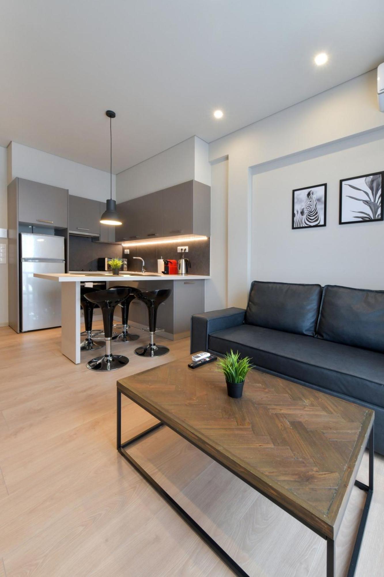 Porto Pireo By Superhost365 - Kolokotroni Apartman Kültér fotó