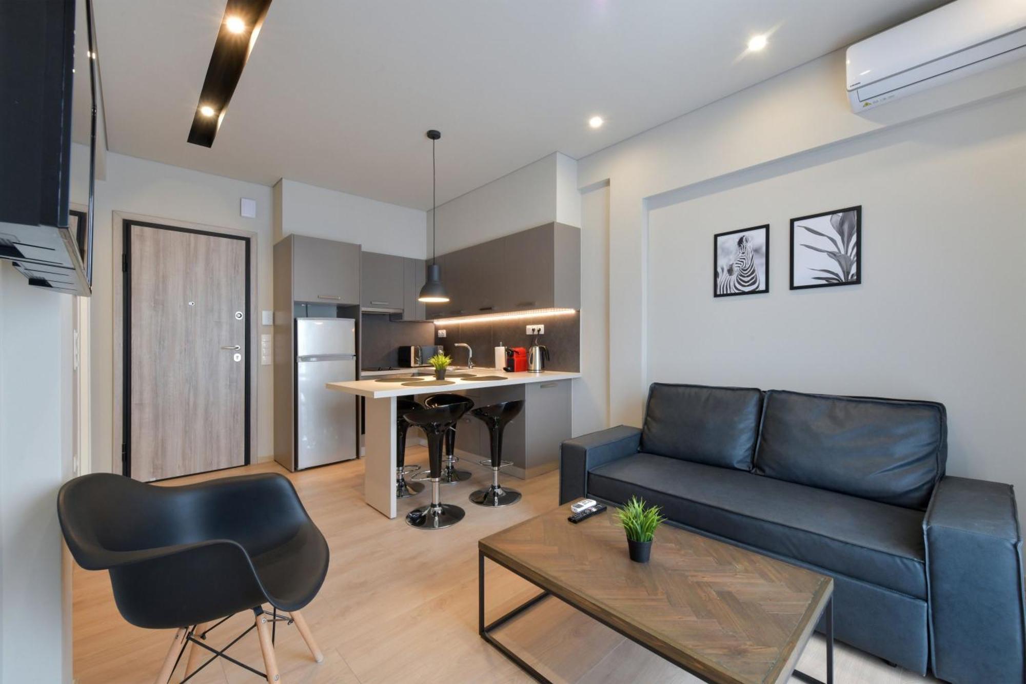 Porto Pireo By Superhost365 - Kolokotroni Apartman Kültér fotó