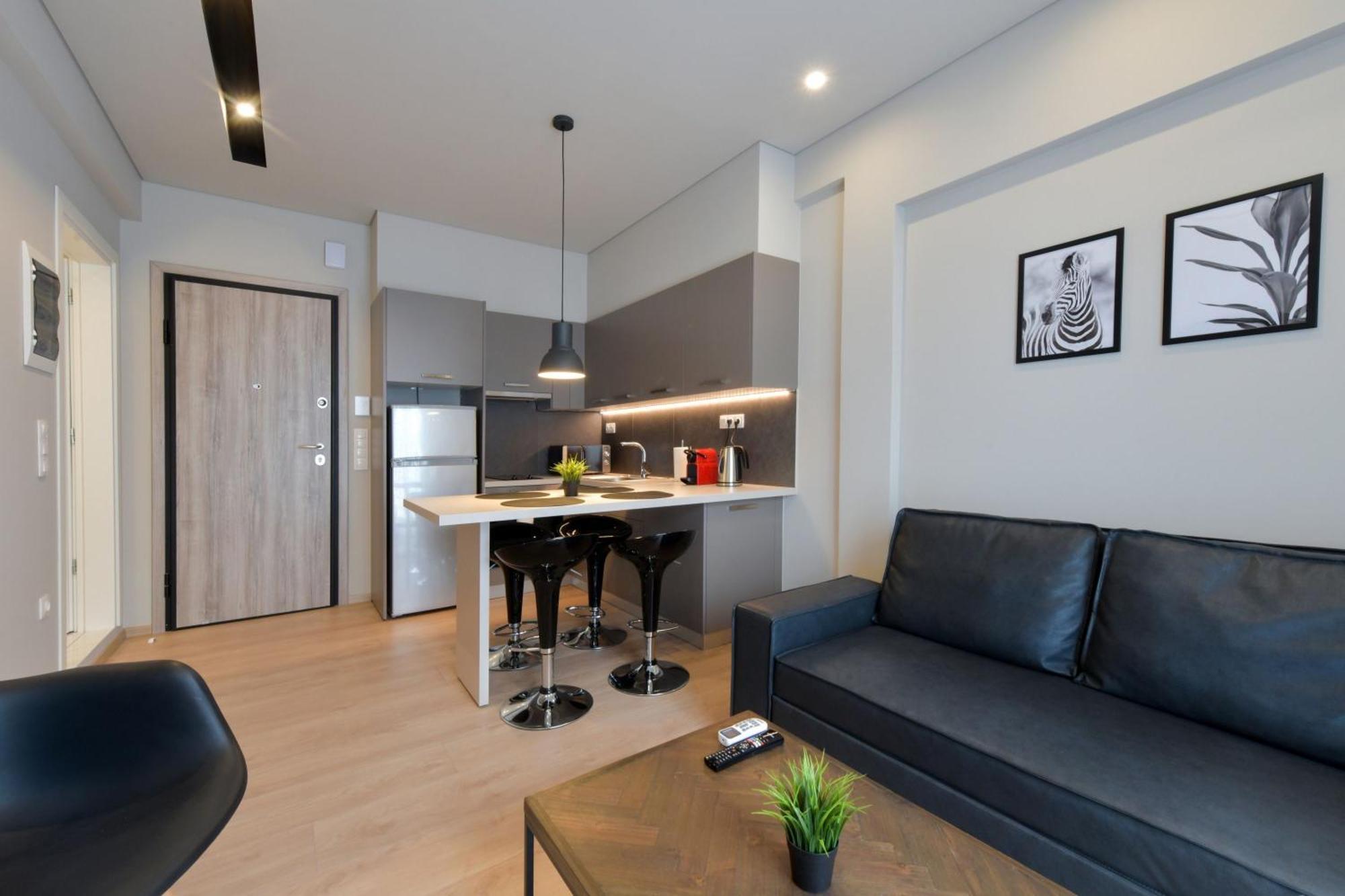 Porto Pireo By Superhost365 - Kolokotroni Apartman Kültér fotó